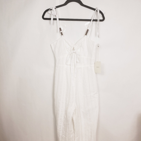 🆕️ Tularosa white jumpsuit - Picture 2 of 12
